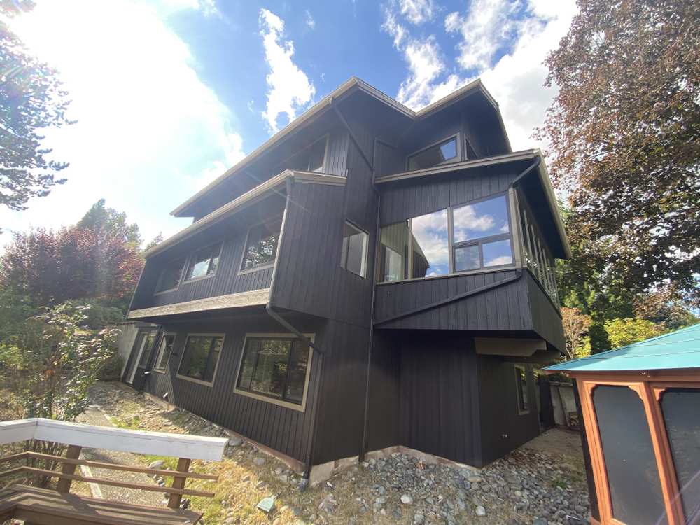 Exterior painting our work Vanhousing