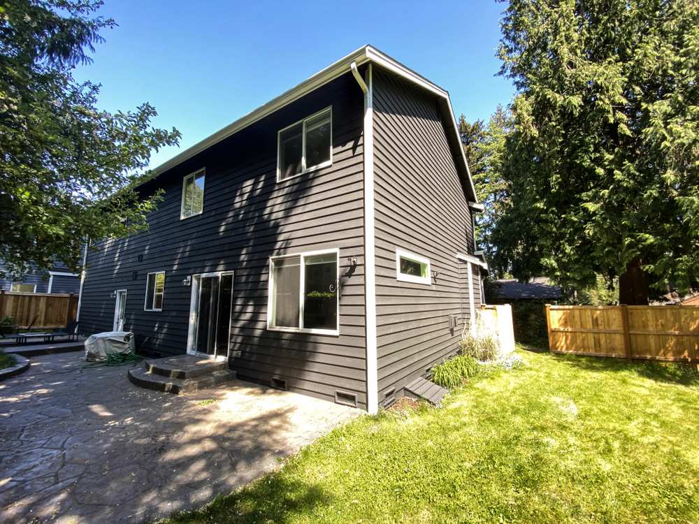 Exterior painting our work Vanhousing
