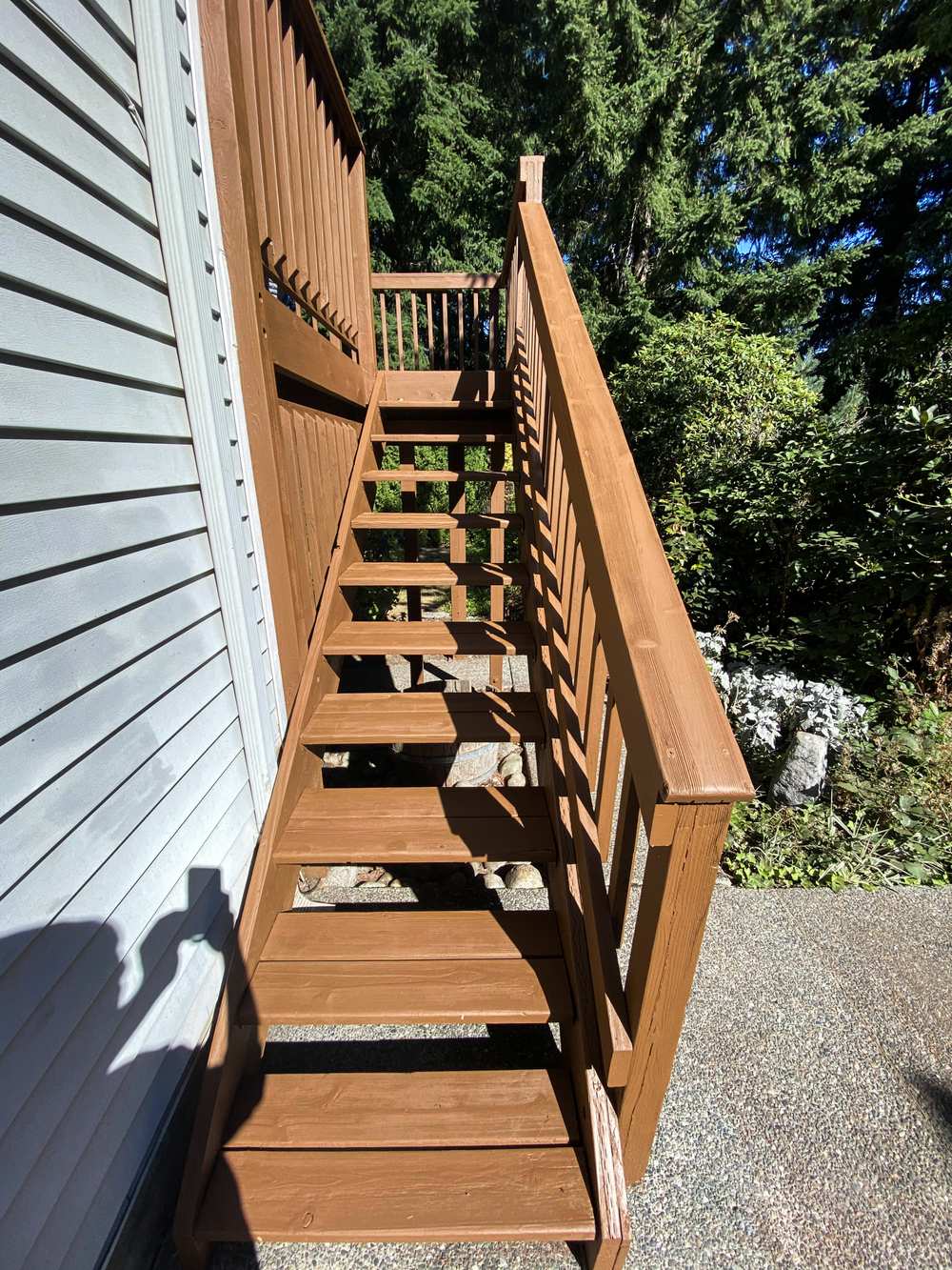 Fences&Decks painting our work Vanhousing